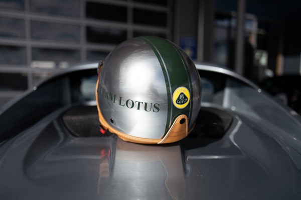 Team Lotus D-Jet Helm im Retro Look